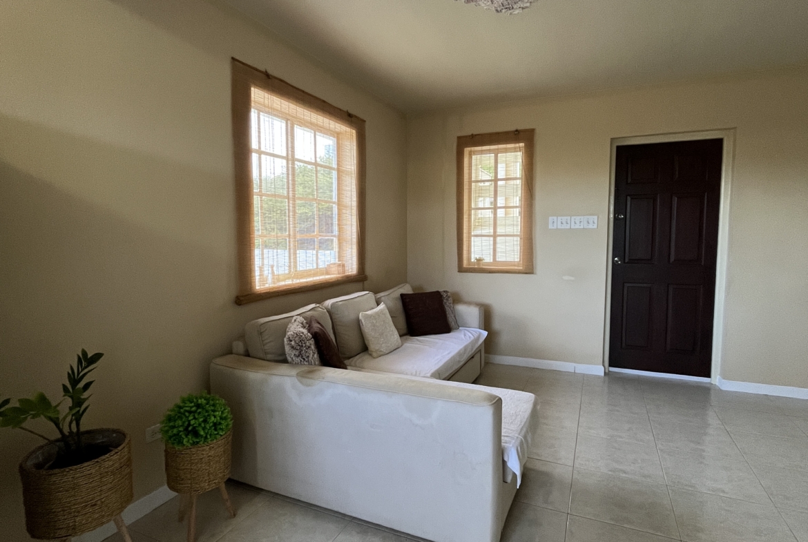 Living room, House for sale, Sero Pita with amazing nature view