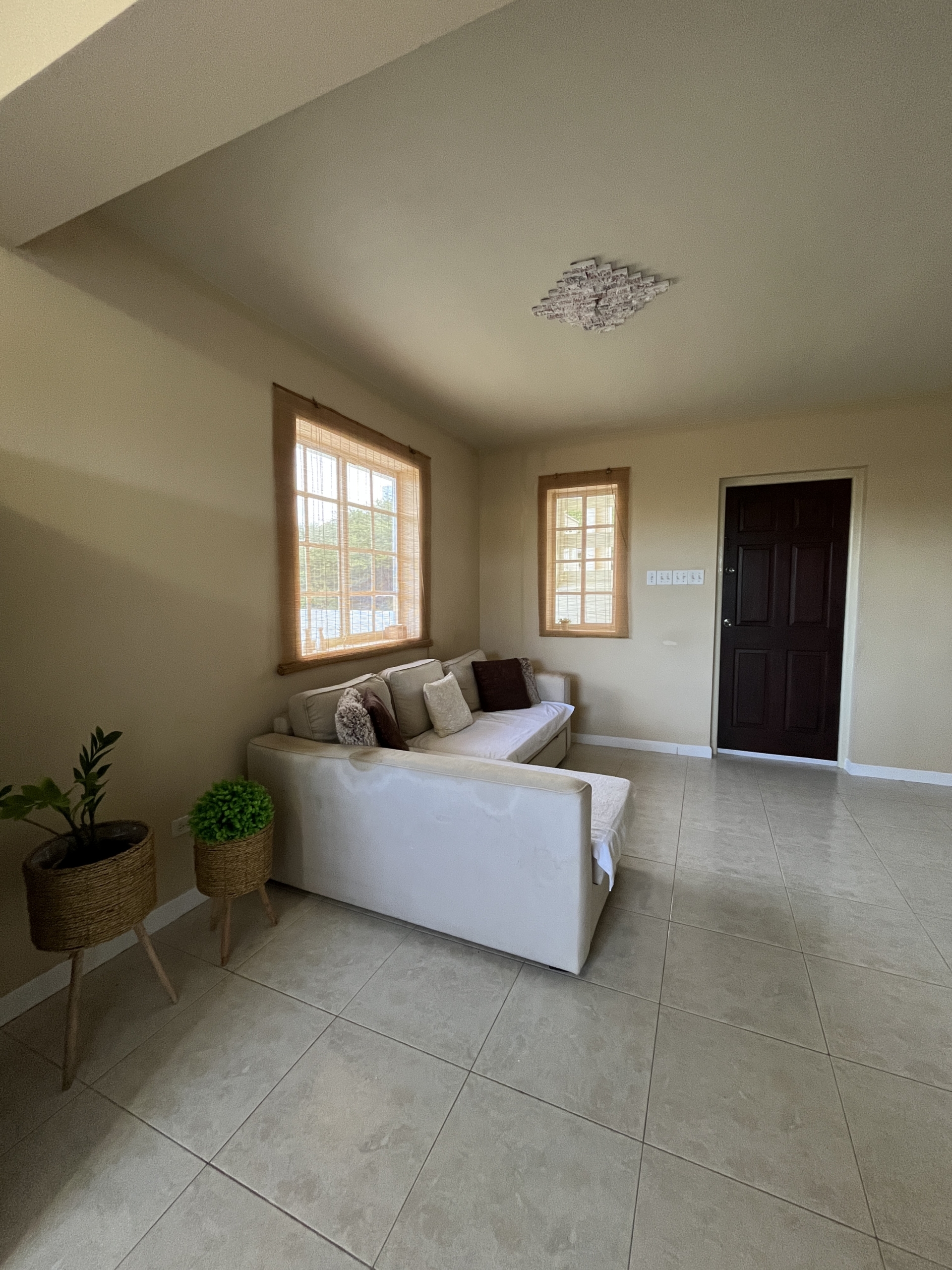 Living room, House for sale, Sero Pita with amazing nature view