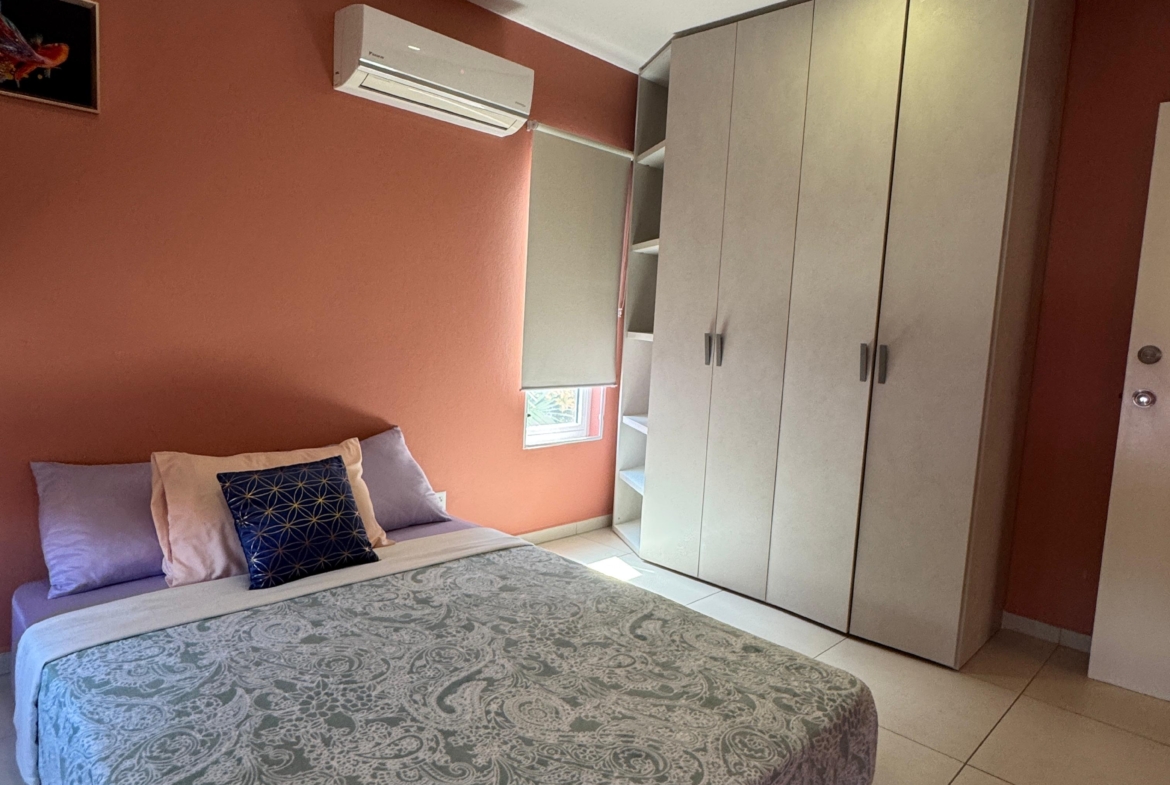 bedroom with closets at General Majoor De Bruynewijk 227, Savaneta, Aruba