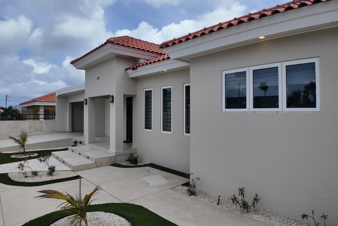 garage, General Majoor De Bruynewijk 227, Savaneta, Aruba