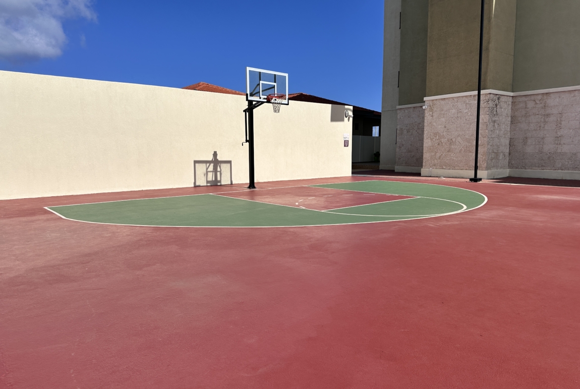 basketball playground at PalmAruba Condo on 4th floor in Aruba