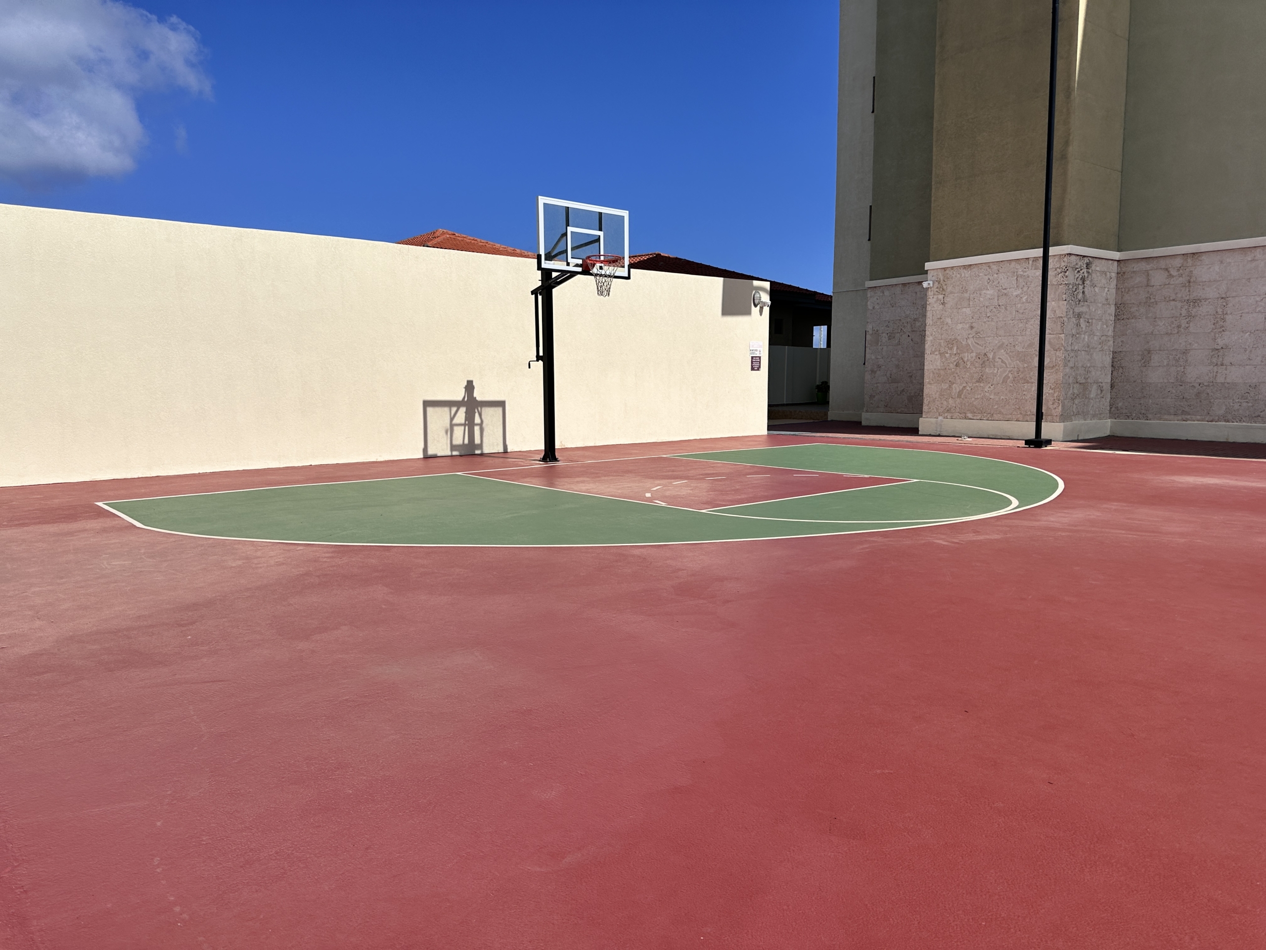 basketball playground at PalmAruba Condo on 4th floor in Aruba