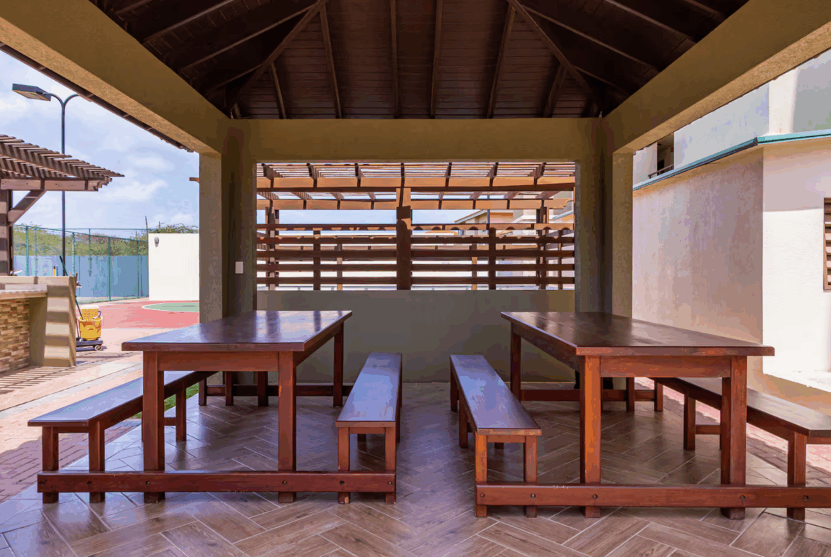 Bohio & Barbacoa place at Palm Aruba Condo 212