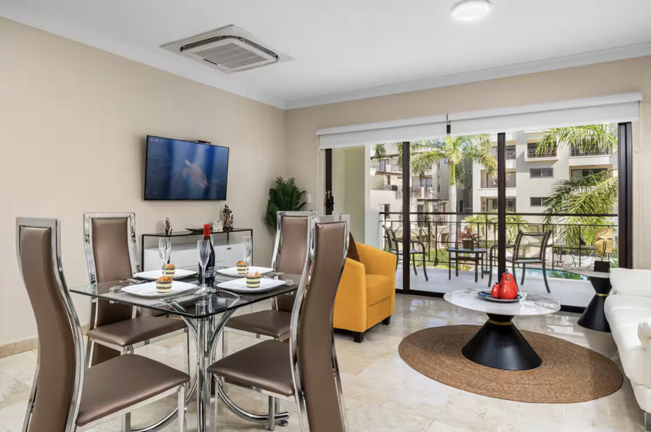 dining, living at Palm Aruba ❤️ Condo FOR SALE in Aruba
